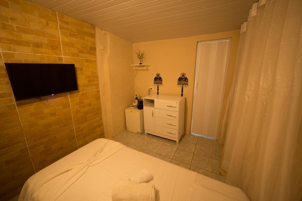 Nova Pousada Golfinho Hotell Fernando de Noronha Exteriör bild